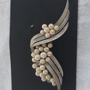 Trifari Vintage Pearl and Silver Brooch